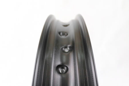 VELG ALMU TK 215-18 BLACK BRIGHT WM 36H